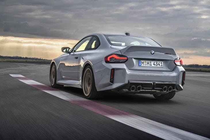 BMW M2 CS 2025: El coloso bávaro que mete miedo
