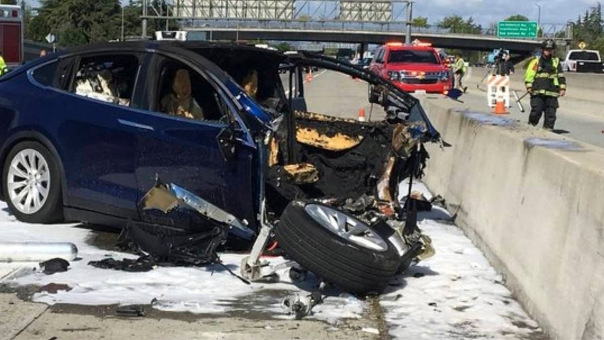 Tesla a juicio por atropello, Autopilot se la ha jugado