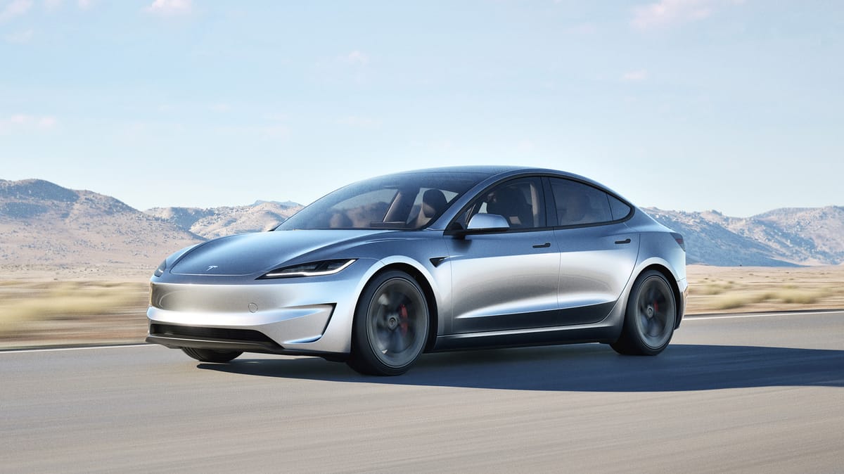 Tesla Model 3 bajada de precio y a por Renault