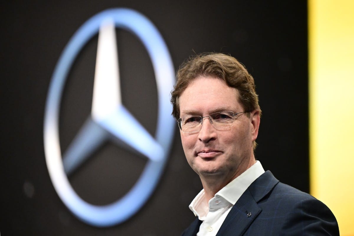 El CEO de Mercedes y la realidad que duele: "los motores de gasolina e híbridos..."