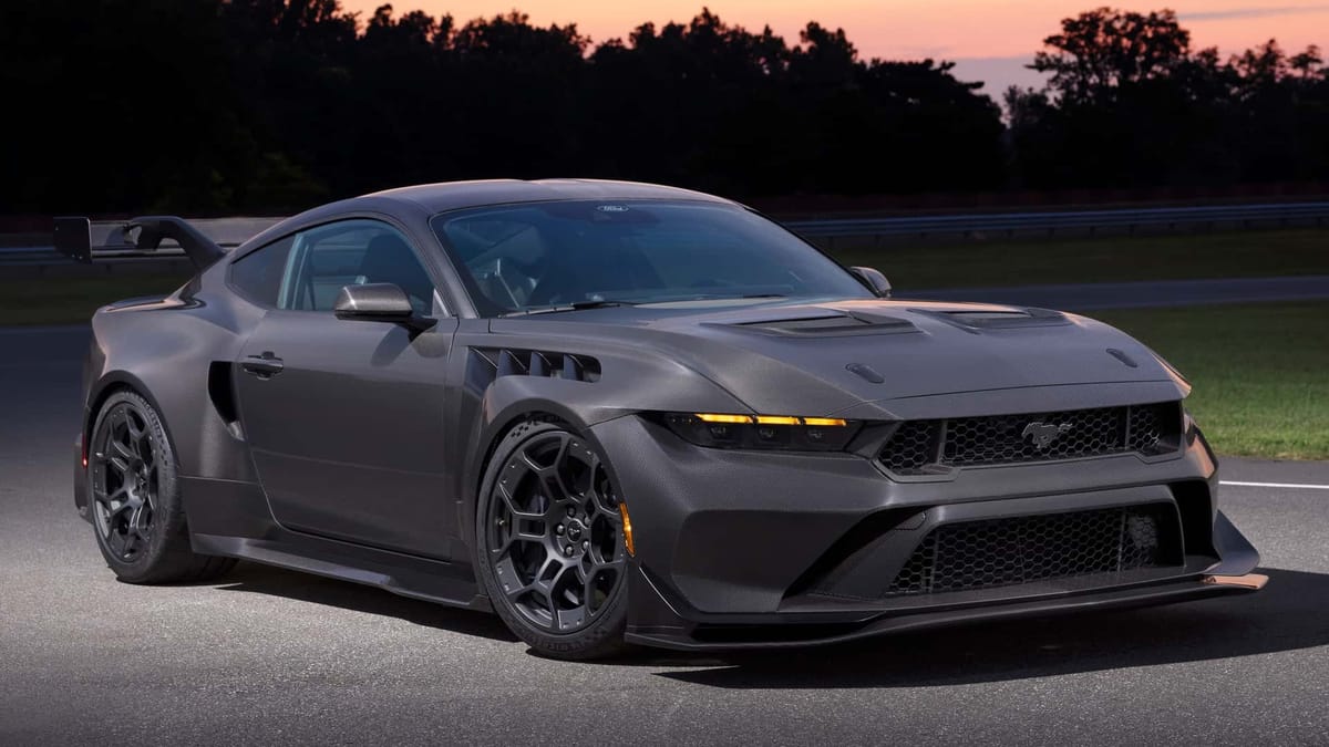 Ford Mustang GTD Liquid Carbon: pura fibra, poca dieta y mucha actitud