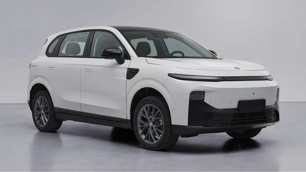 El Leapmotor B10 llega a España: el SUV eléctrico con precio imbatible y equipamiento de serie