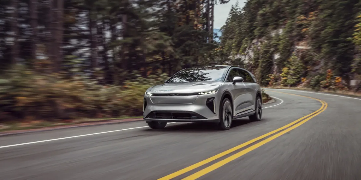 Lucid Gravity a prueba de autonomía real con sorpresa, carga récord y alcance menos brillante