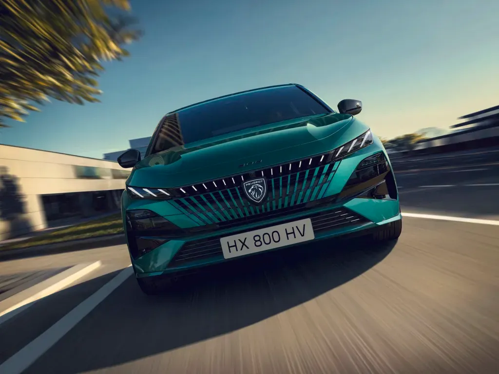 Nuevo Peugeot 308: el compacto francés que desafía al Golf con músculo, garra y leds