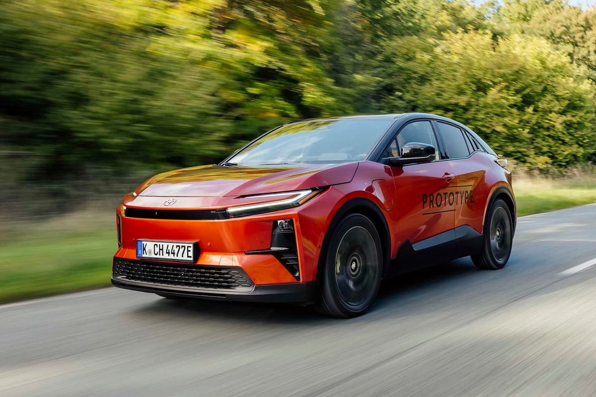 Toyota C-HR+: 36.500€ para un SUV coupé eléctrico de talla D que apunta alto en 2026