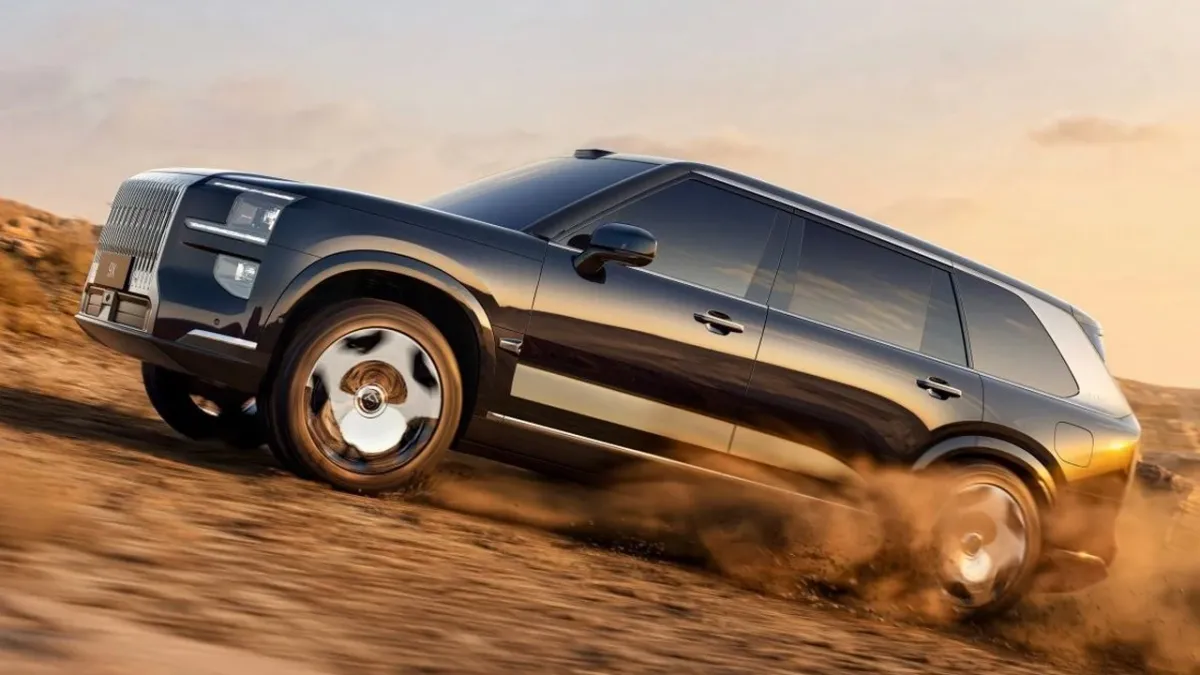 Zeekr 9X, el híbrido enchufable que bate récord de batería y arrebata a Bentley un audio de 3.868 W