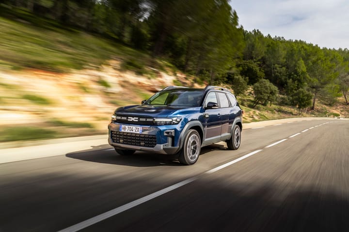 Probamos el Dacia Bigster Hybrid 155: el SUV que no parece un Dacia (pero lo es)