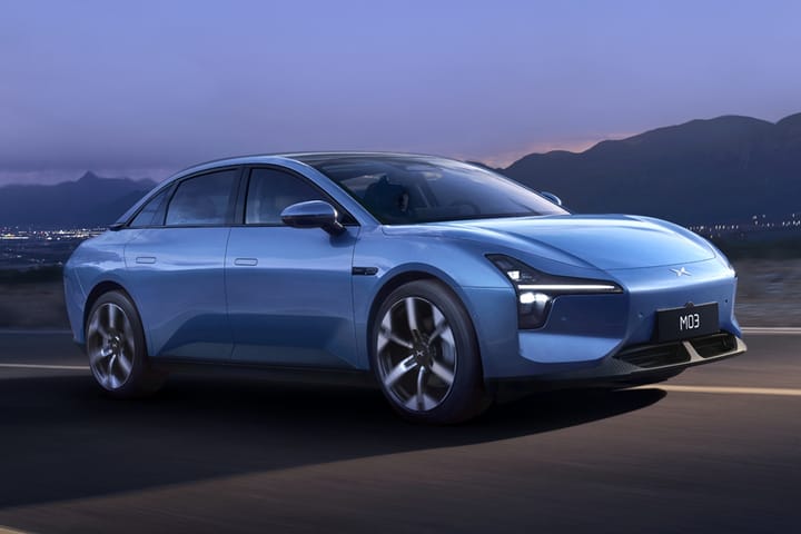 MONA M03 vs eléctricos europeos: análisis de la revolución china que amenaza a Tesla y Volkswagen