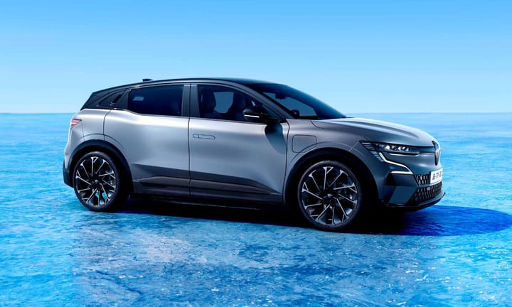 ¿El Renault Megane eléctrico ha estado en la sombra? Así planea renacer con 650 km de autonomía y espíritu deportivo