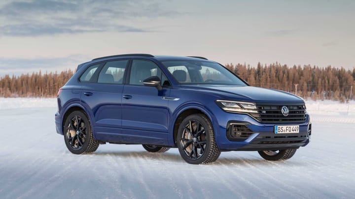 El Volkswagen Touareg híbrido enchufable que corre como un GTI y gasta como un utilitario: ¿mito o realidad?
