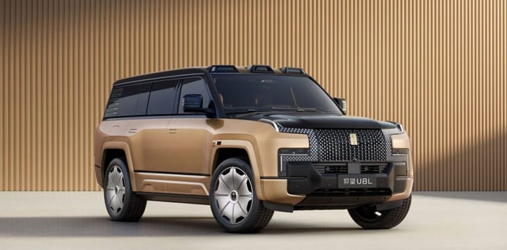 ¿Un SUV híbrido con 1.180 CV y 3,6 toneladas? Así es el gigante de BYD que rompe todas las reglas