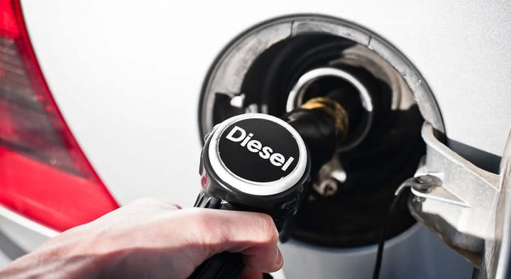 ¿El diésel resucita? Europa se replantea la prohibición de combustión y los híbridos ganan tiempo