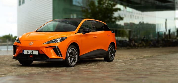 El MG4 eléctrico pone patas arriba el mercado chino, pedidos récord y una fábrica en modo turbo