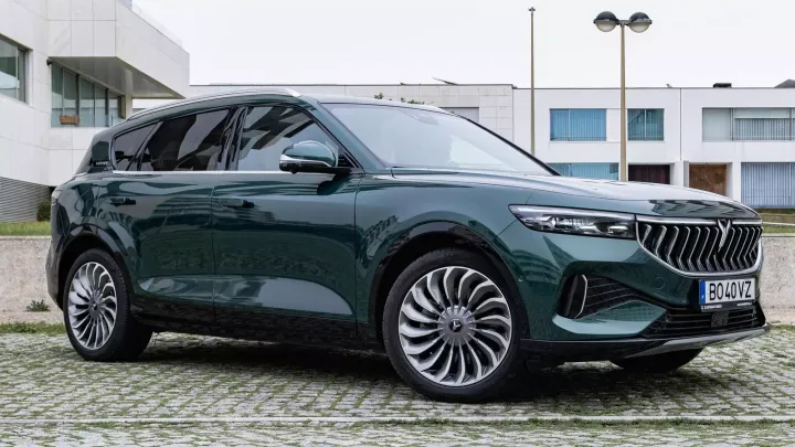 ¿Puede un SUV eléctrico chino desafiar a Audi y BMW? Así planta cara el Voyah Free en España