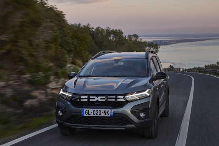 El futuro del Dacia Jogger 2025 y lo que llegará después cambiará la familia asequible en 2026