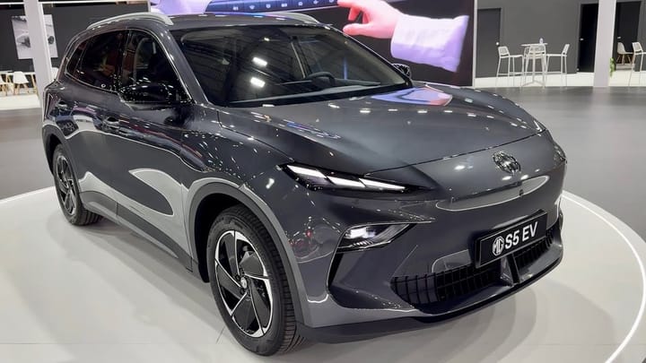 MG S5 EV Luxury por 26.600 euros con 11.748 de descuento y 465 km WLTP. Sí, has leído bien