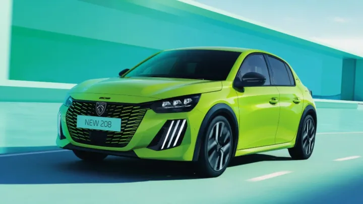 Peugeot 208 2026 eléctrico con hasta 82 kWh y volante Hypersquare que quiere dar la vuelta al urbano
