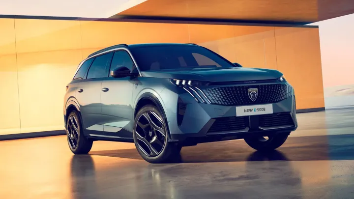 Peugeot 5008 se pone serio con Allure Exclusive y GT Exclusive y estrena ECO y CERO para sus 7 plazas