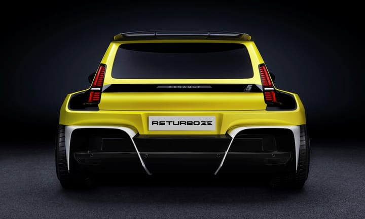 Renault 5 Turbo 3E, el eléctrico que derrapa sin remordimientos: 555 CV y 330 kW de carga
