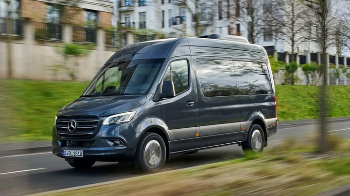 Sprinter 2026 se pone las pilas y la bata de ingeniero. Más autonomía, carga útil y cerebro en red