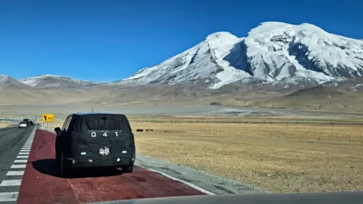 Xiaomi YU9 vs Land Cruiser y Defender: análisis del 4x4 eléctrico que quiere cambiar las reglas
