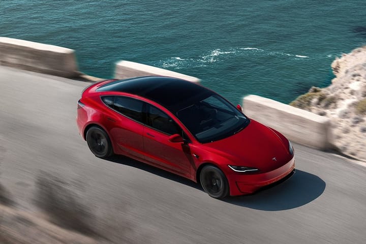 Finlandia da el aviso, el 49 % de los Tesla Model 3 falló la primera ITV