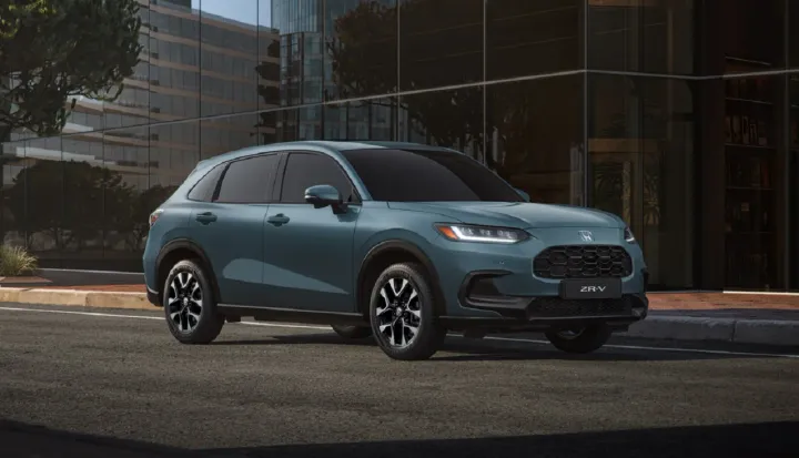 Honda ZR-V eHEV, el SUV que va de compacto con etiqueta ECO y cuota desde 225 euros